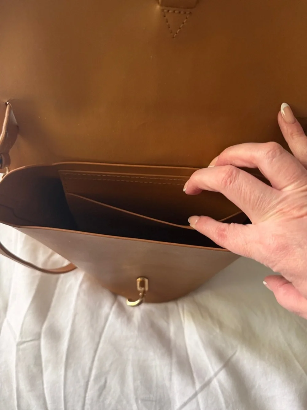 Zac Posen Caramel Brown Leather Crossbody with Gold Carabiner Detail - Picture 8 of 8